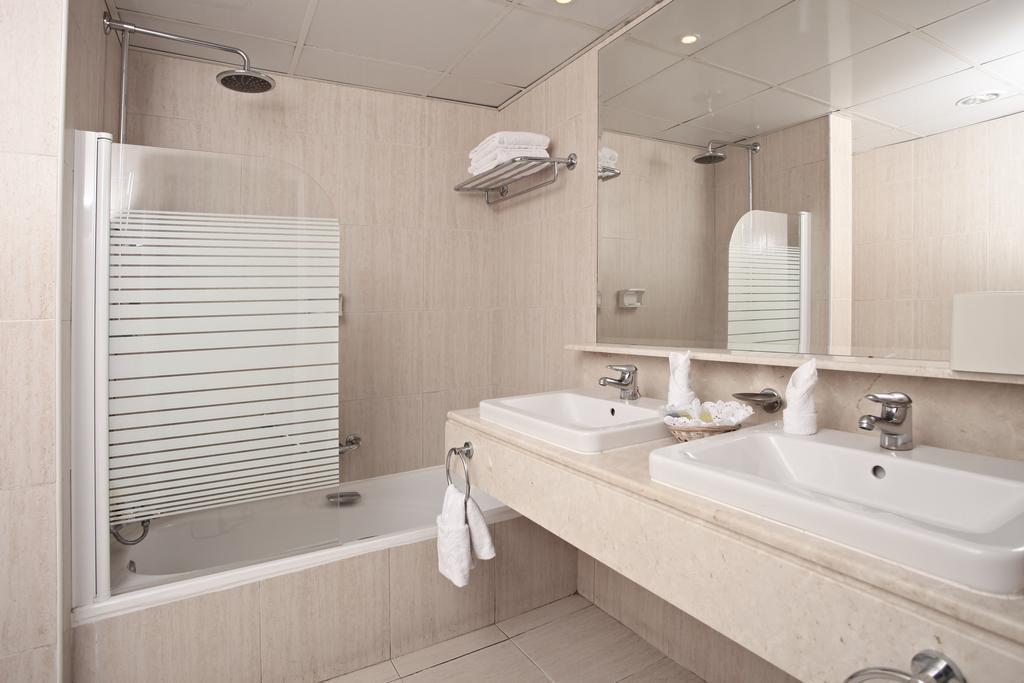 Junior Suite with Ocean View